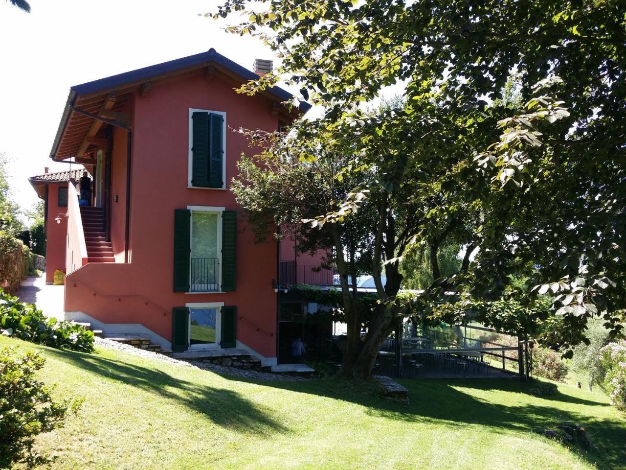 Locanda Pozzetto Laveno-Mombello Exterior photo
